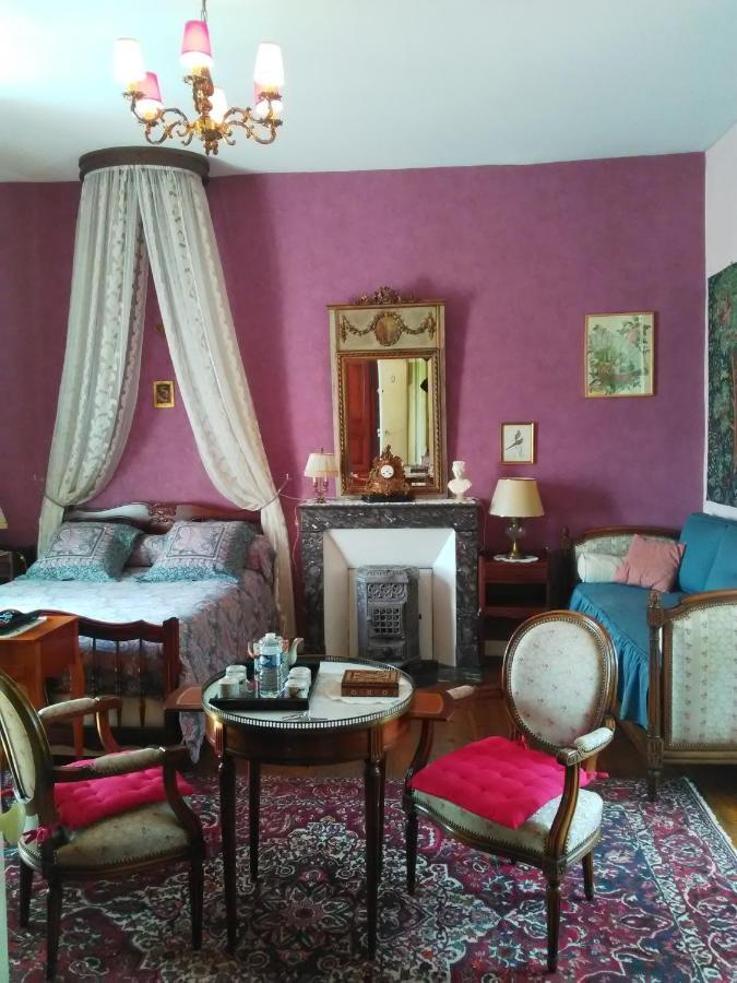 Les Cedres Bed and Breakfast Montaigu-Vendee Exteriör bild
