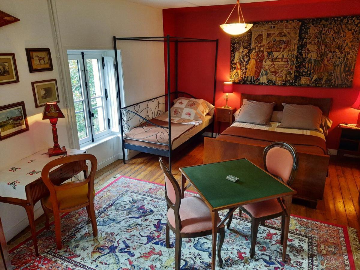 Les Cedres Bed and Breakfast Montaigu-Vendee Exteriör bild